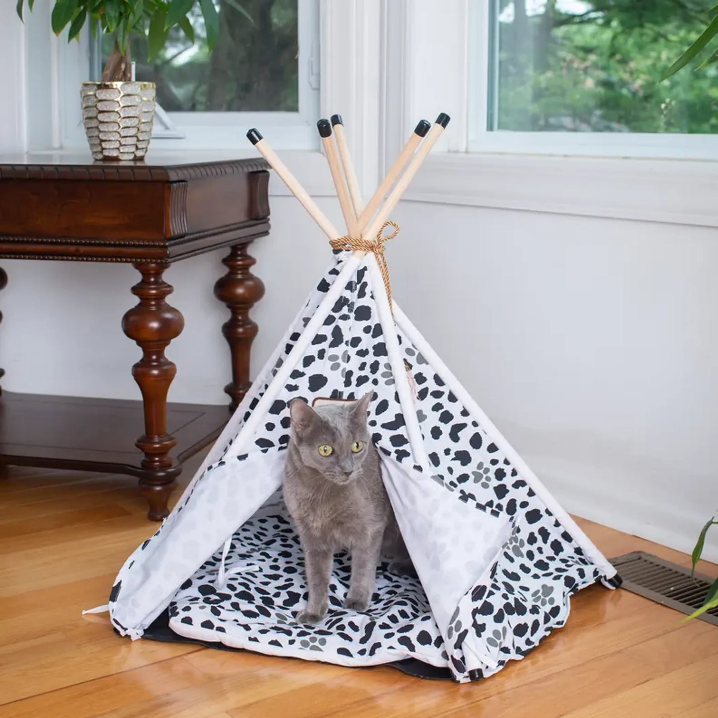 Armarkat Pet Tent/Teepee Style Cat Bed C46, w/Durable Fabric