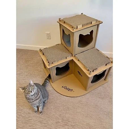 Petique Feline Fortress Cat Scratcher